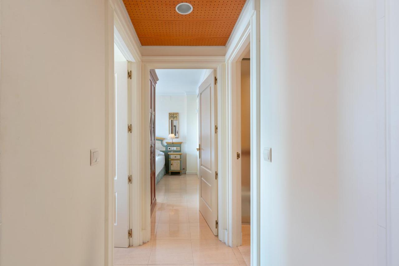 Guadalpin Residences Marbella Bagian luar foto