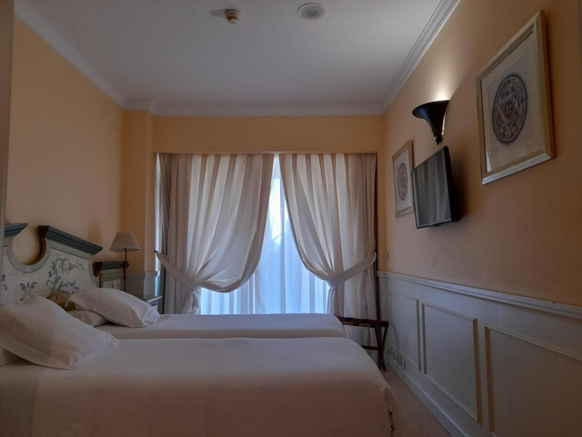 Guadalpin Residences Marbella Bagian luar foto