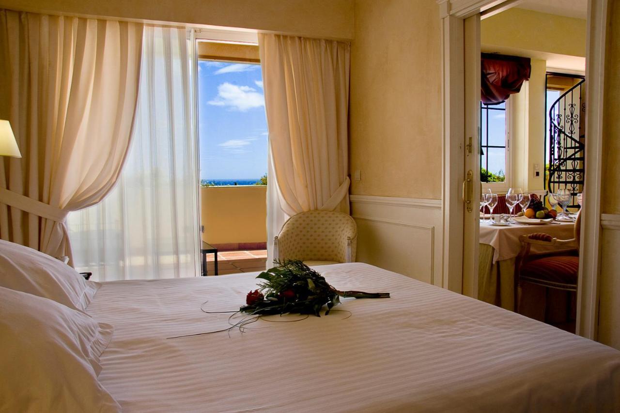 Guadalpin Residences Marbella Bagian luar foto