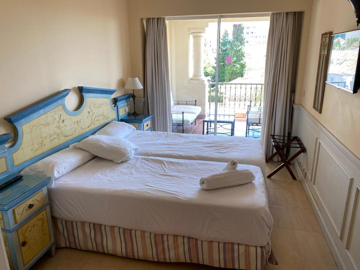 Guadalpin Residences Marbella Bagian luar foto