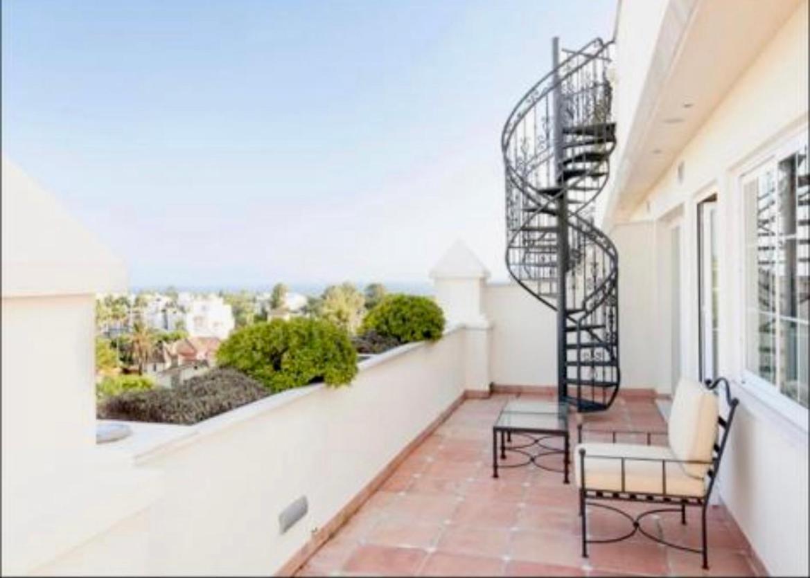 Guadalpin Residences Marbella Bagian luar foto